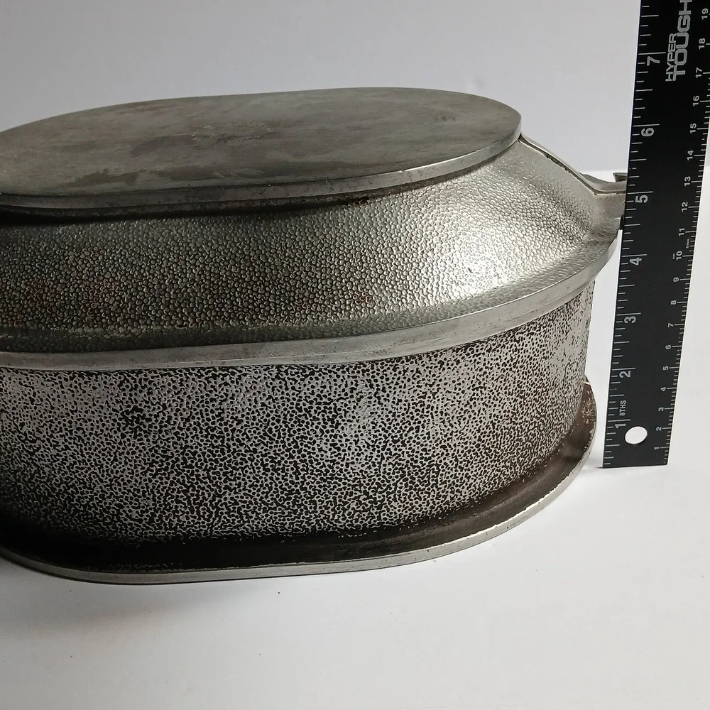 Dutch Oven w/ Serving Tray Lid Vtg Guardian Service Cast Aluminum Roaster